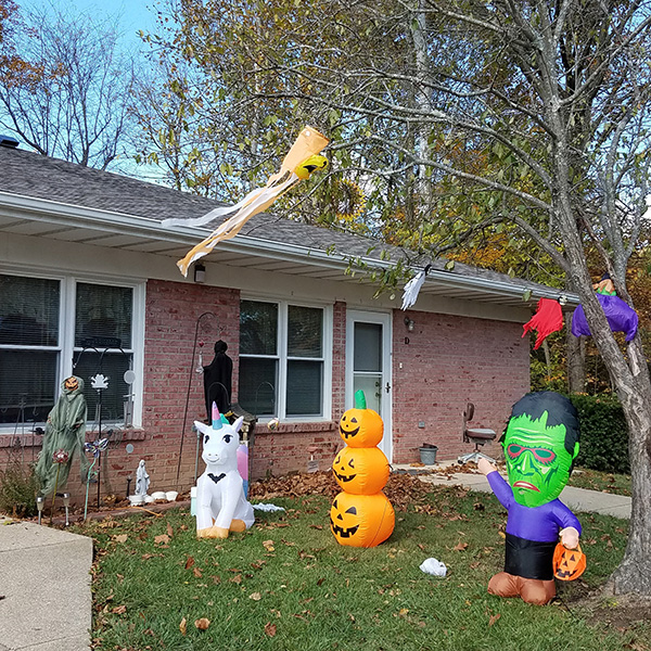 Ironton Estates Halloween Contests – JES Holdings, LLC